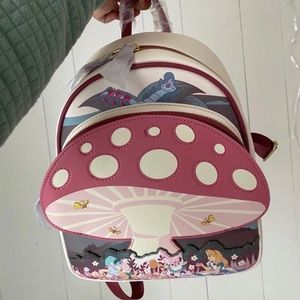 Loungefly Alice In Wonderland Mushroom backpack
